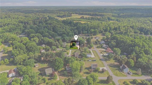 3080 Gladewater Court, Pfafftown, NC 27407