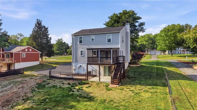 3080 Gladewater Court, Pfafftown, NC 27407