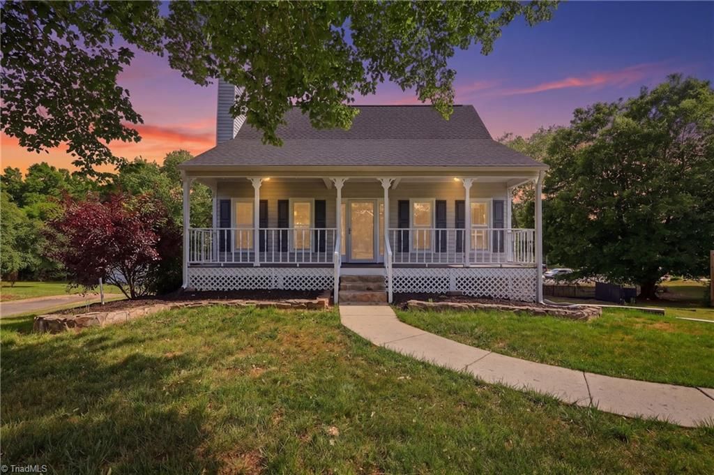 3080 Gladewater Court, Pfafftown, NC 27407