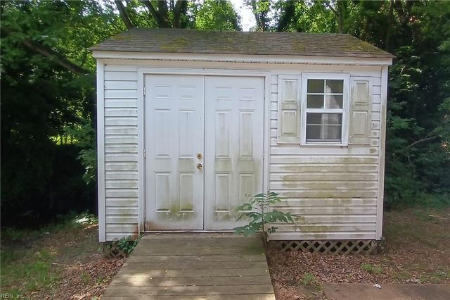 103 Rockbridge RD, Portsmouth, VA 23707