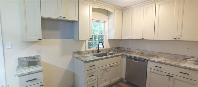 103 Rockbridge RD, Portsmouth, VA 23707