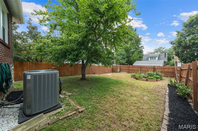 6135 Louisiana Avenue, St Louis, MO 63111