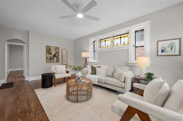6135 Louisiana Avenue, St Louis, MO 63111