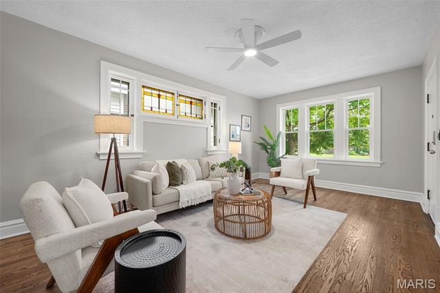 6135 Louisiana Avenue, St Louis, MO 63111