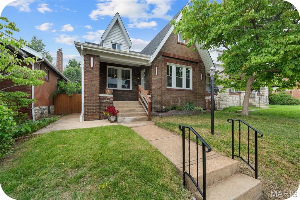 6135 Louisiana Avenue, St Louis, MO 63111