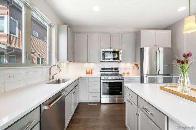 4675 W 50th Avenue, Denver, CO 80212