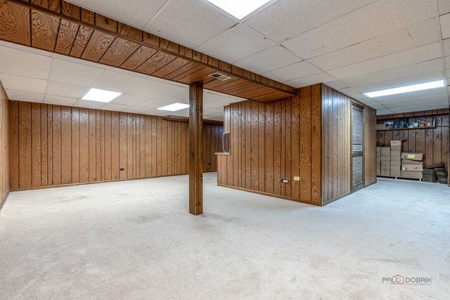 240 Osage Terrace, Buffalo Grove, IL 60089