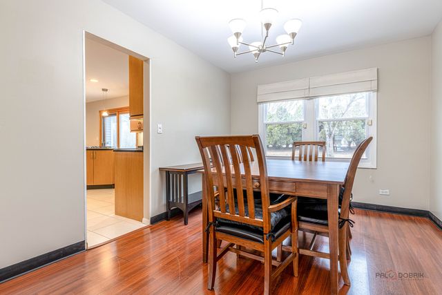 240 Osage Terrace, Buffalo Grove, IL 60089