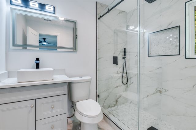 2330 Cody Drive, Dallas, TX 75228