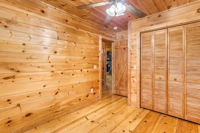 125 Waters Road, Ellijay, GA 30536