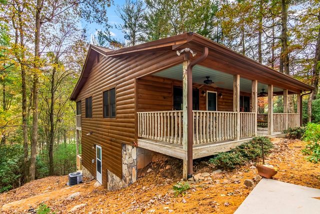 125 Waters Road, Ellijay, GA 30536