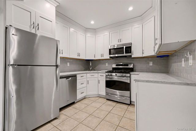 17 Grant Street, Pleasantville, NY 10570