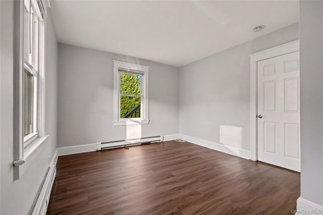17 Grant Street, Pleasantville, NY 10570