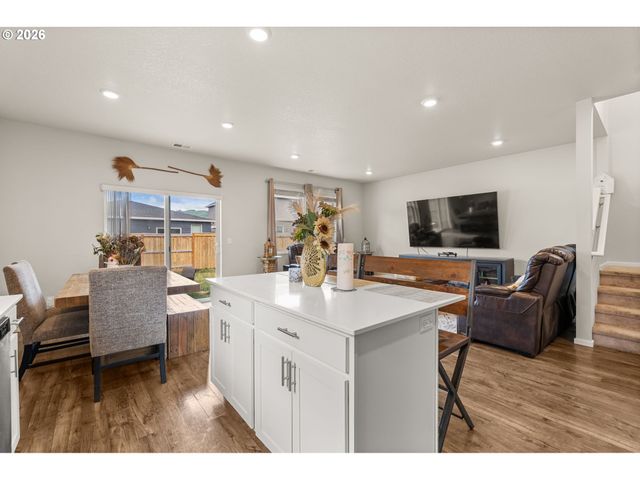 2722 U St, Springfield, OR 97477