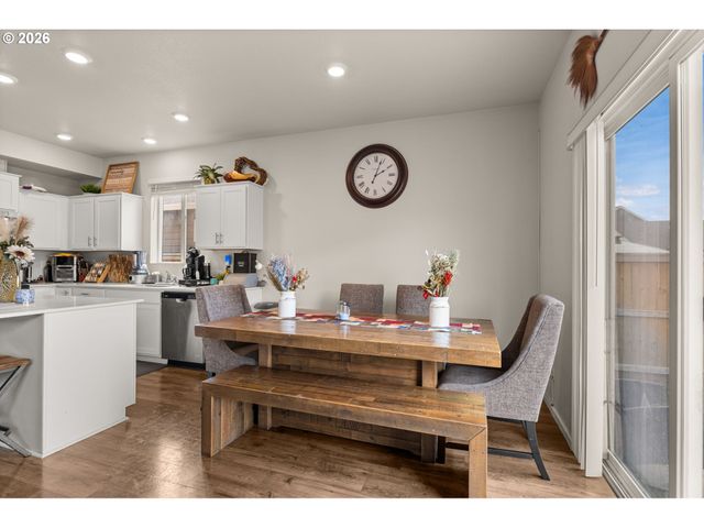 2722 U St, Springfield, OR 97477