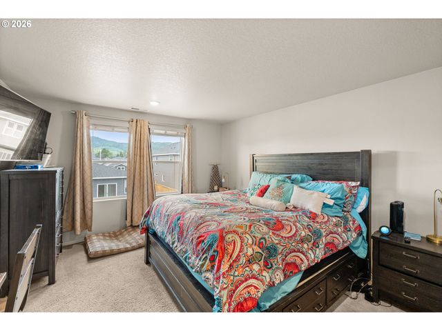 2722 U St, Springfield, OR 97477