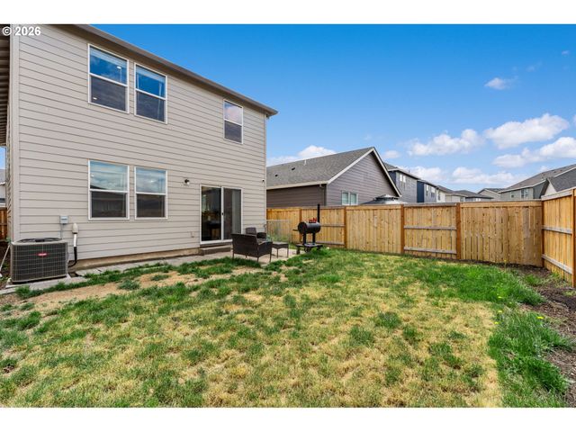 2722 U St, Springfield, OR 97477