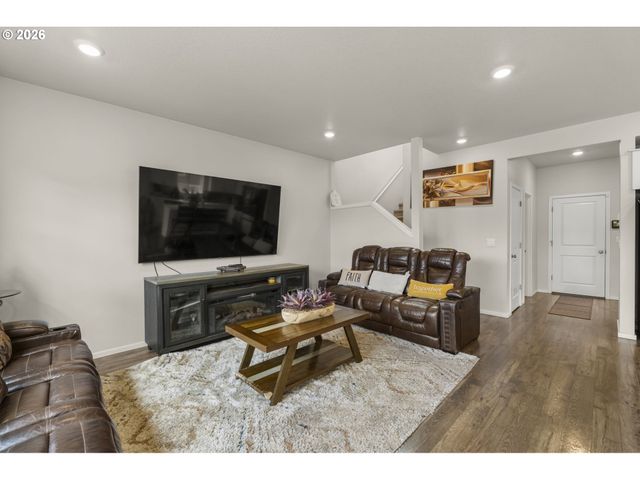 2722 U St, Springfield, OR 97477