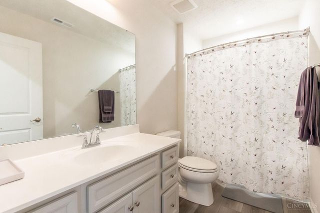 5976 Outlook Court, Hamilton Twp, OH 45152