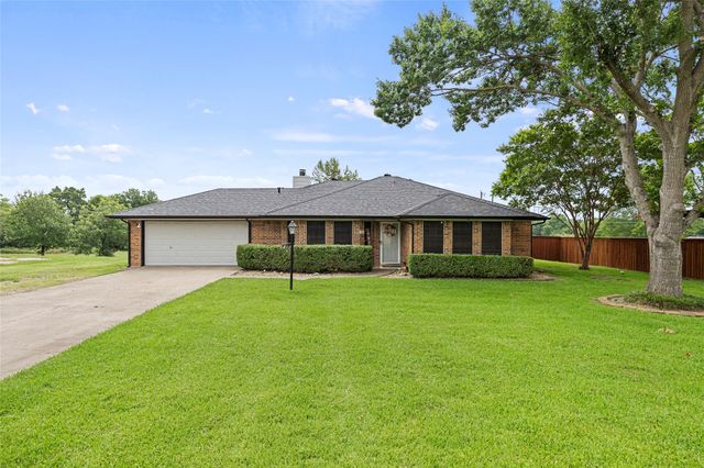 116 Willow Lake Lane, Crandall, TX 75114