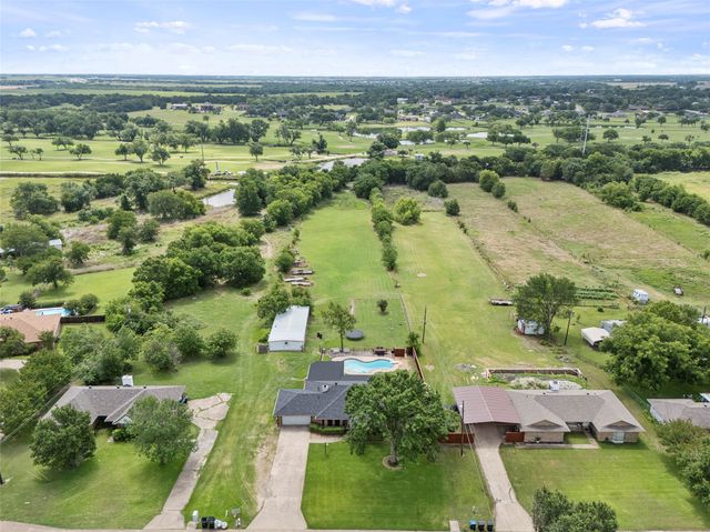 116 Willow Lake Lane, Crandall, TX 75114