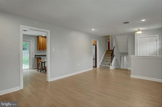 121 ALBANY AVE E, Walkersville, MD 21793