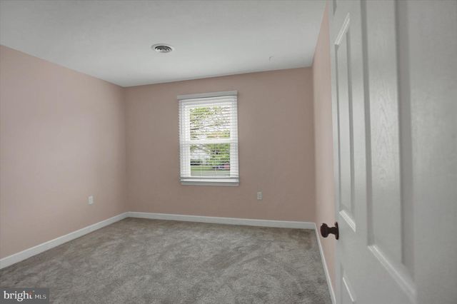 121 ALBANY AVE E, Walkersville, MD 21793