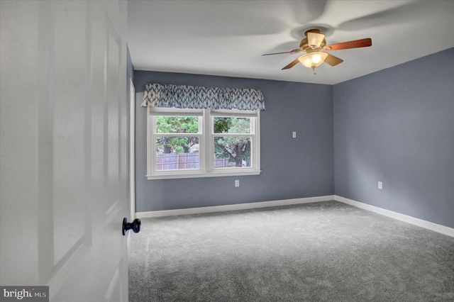 121 ALBANY AVE E, Walkersville, MD 21793