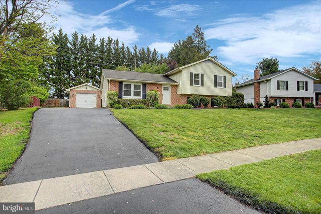 121 ALBANY AVE E, Walkersville, MD 21793