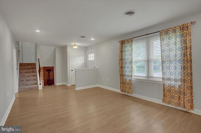 121 ALBANY AVE E, Walkersville, MD 21793