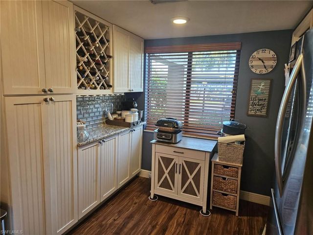 7360 Saint Ives WAY # 2101, Naples, FL 34104