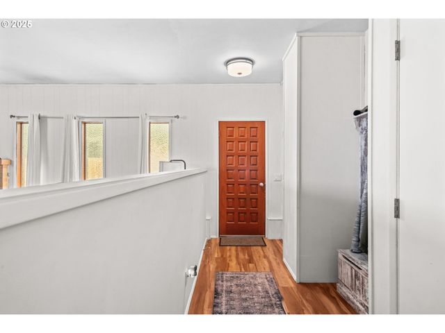 1490 CAROBELLE Ct, Cottage Grove, OR 97424