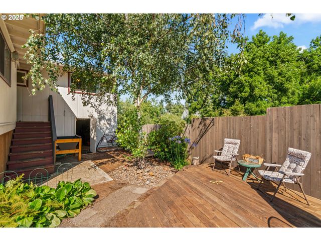 1490 CAROBELLE Ct, Cottage Grove, OR 97424