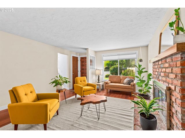 1490 CAROBELLE Ct, Cottage Grove, OR 97424