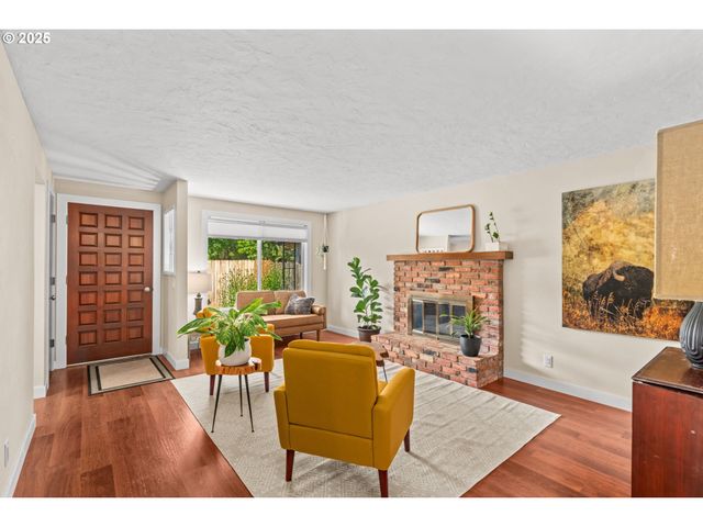 1490 CAROBELLE Ct, Cottage Grove, OR 97424