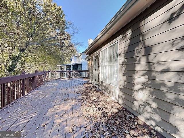 665 Ashley Laine Walk, Lawrenceville, GA 30043