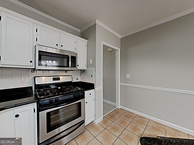 665 Ashley Laine Walk, Lawrenceville, GA 30043