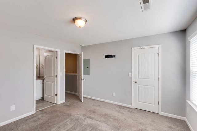 204 Bell Forge Ct, White Bluff, TN 37187