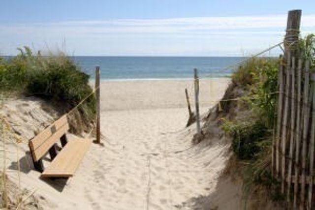 18 West Road 303, Orleans, MA 02653