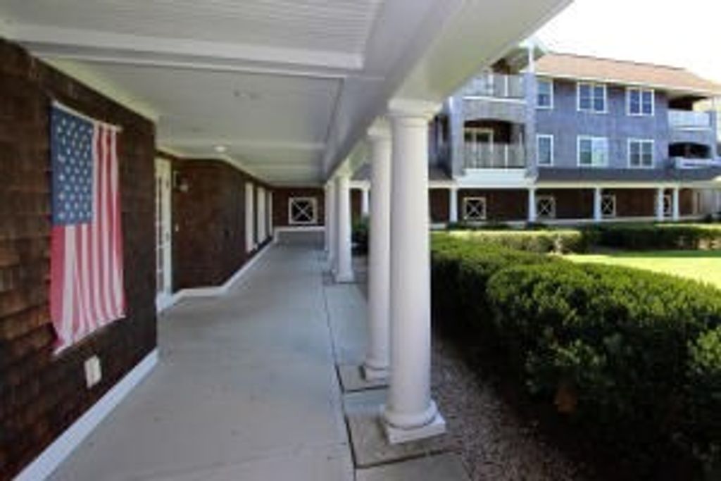 18 West Road 303, Orleans, MA 02653