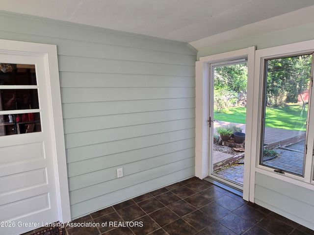 6016 Harkson Drive, East Lansing, MI 48823