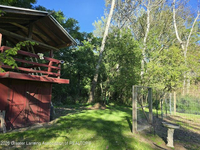 6016 Harkson Drive, East Lansing, MI 48823