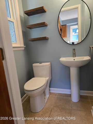 6016 Harkson Drive, East Lansing, MI 48823