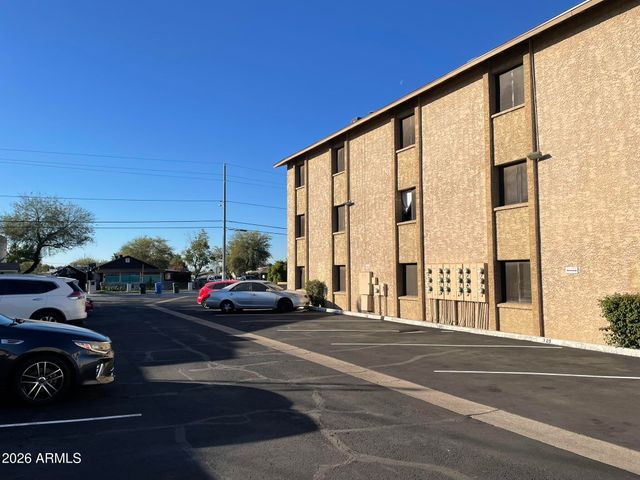 602 E TOWNLEY Avenue 205, Phoenix, AZ 85020