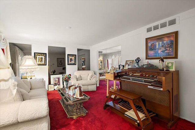 18971 Eldorado Place, Lathrup Vllg, MI 48076