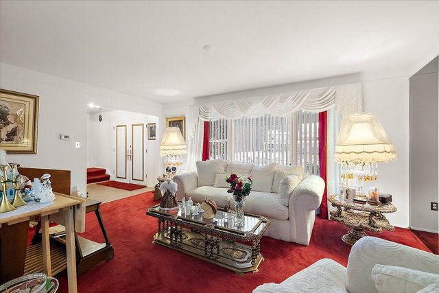 18971 Eldorado Place, Lathrup Vllg, MI 48076