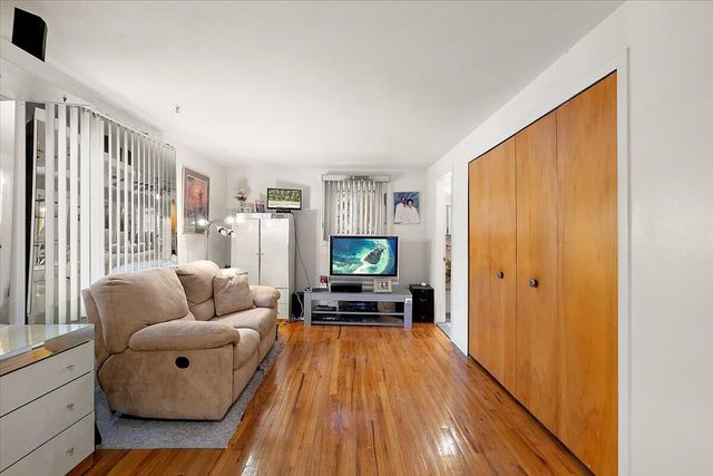 18971 Eldorado Place, Lathrup Vllg, MI 48076