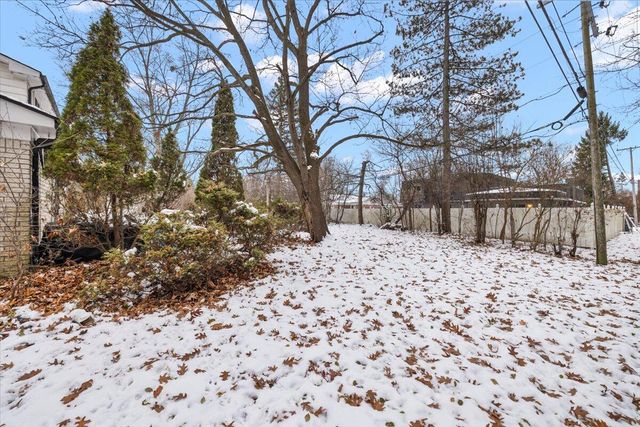 18971 Eldorado Place, Lathrup Vllg, MI 48076