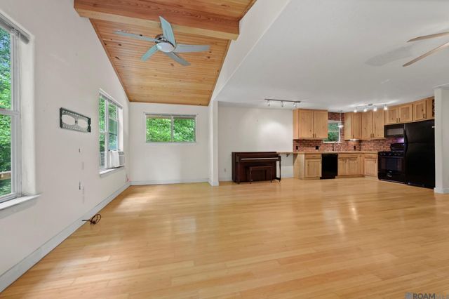 12364 Moss Sq, St Francisville, LA 70775