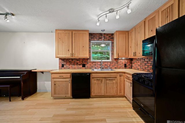 12364 Moss Sq, St Francisville, LA 70775
